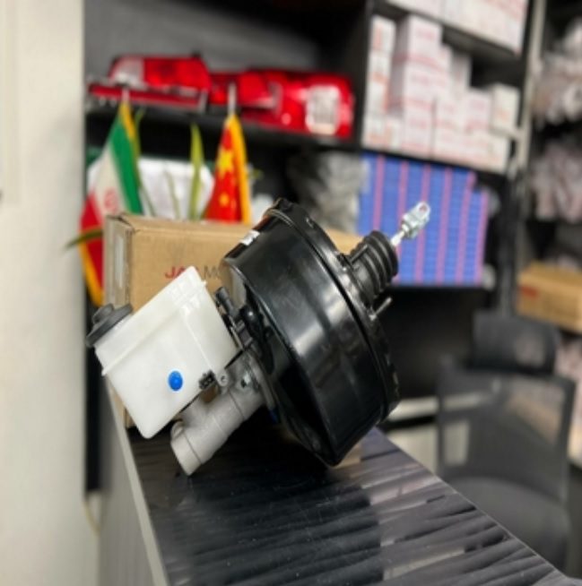 نمای داخلی بوستر ترمز KMC